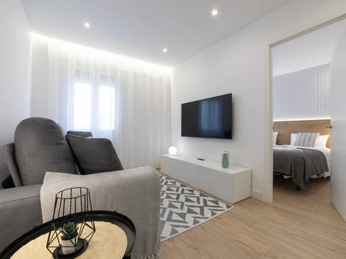 Apartamento Logroño, 2 dormitorios, 6 personas - photo_18508893882