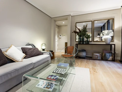 Apartment Madrid, 1 bedroom, 2 persons - photo_18625677678