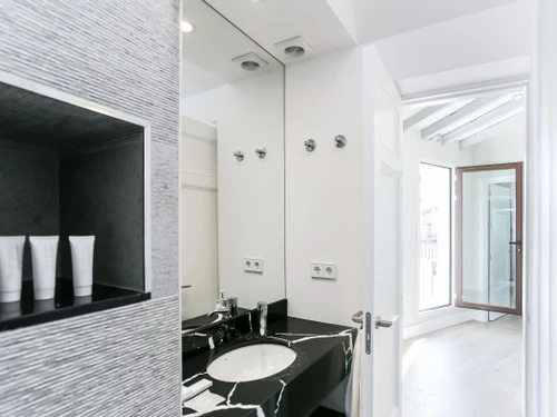 Apartment Seville, 4 bedrooms, 8 persons - photo_18625681390