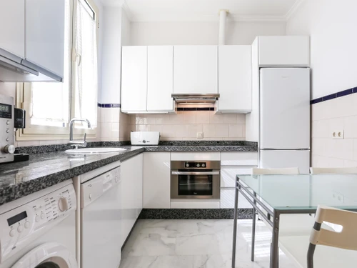 Apartamento Sevilla, 2 dormitorios, 4 personas - photo_18625681238