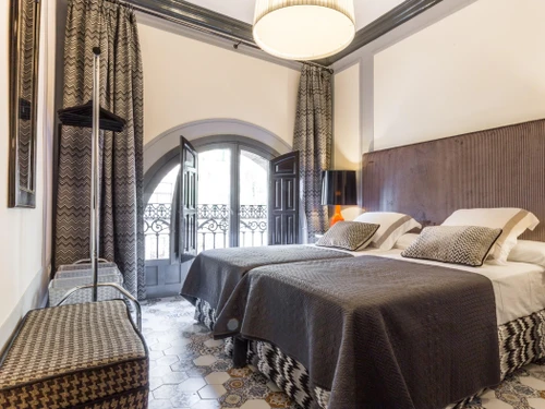 Apartment Seville, 2 bedrooms, 4 persons - photo_18625675565