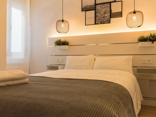 Apartment Logroño, 2 bedrooms, 6 persons - photo_18508894399