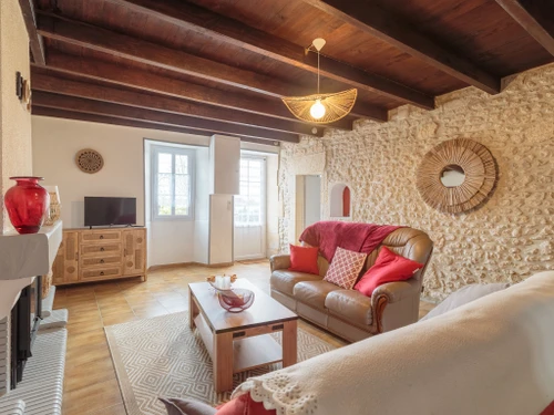 Gasthaus Berneuil, 2 Schlafzimmer, 4 Personen - photo_18926356249