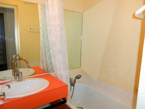 Studio Le Corbier, studio flat, 5 persons - photo_17729835496