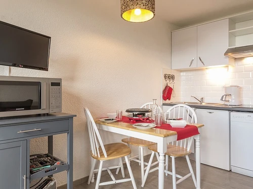 Studio Les Menuires, studio flat, 4 persons - photo_17729854654