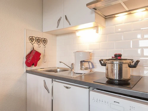 Studio Les Menuires, studio flat, 4 persons - photo_17729854654