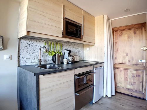 Studio Les Menuires, studio flat, 2 persons - photo_17729868239