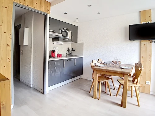 Studio Les Menuires, studio flat, 3 persons - photo_17729869365