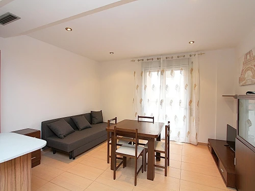 Apartment Lloret de Mar, 1 bedroom, 4 persons - photo_19204645475