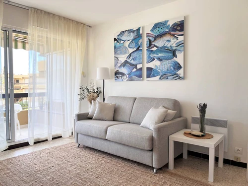 Apartment Bormes-les-Mimosas, studio flat, 3 persons - photo_19206703136