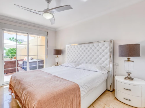 Apartamento Estepona, 1 dormitorio, 2 personas - photo_19248874035