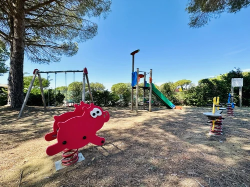 Villa Santa Cristina d'Aro, 5 pièces, 8 personnes - photo_17686920930