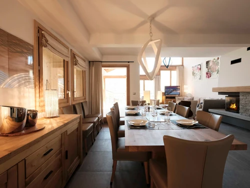 Chalet Saint-Martin-de-Belleville, 6 bedrooms, 12 persons - photo_17729830670