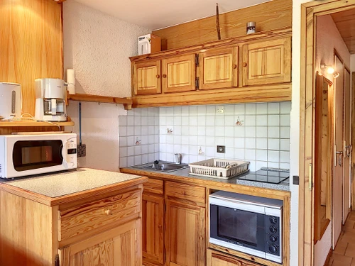 Estudio Combloux, estudio, 3 personas - photo_16161372324