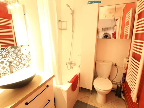 Apartment La Salle-les-Alpes, studio flat, 4 persons - photo_18364685380