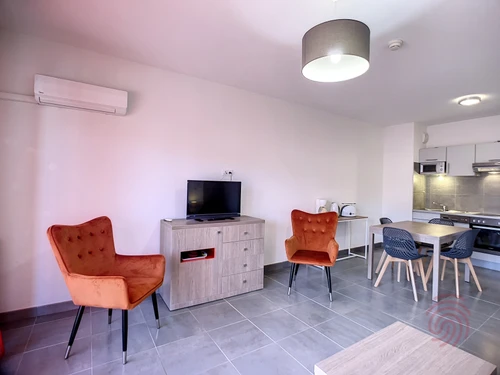 Apartment Lamalou-les-Bains, 1 bedroom, 2 persons - photo_13983226019