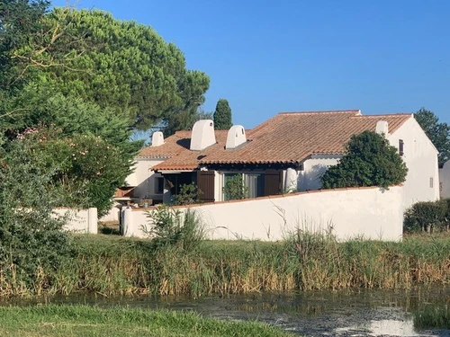 Villa Saintes-Maries-de-la-Mer, 4 bedrooms, 8 persons - photo_18438167765