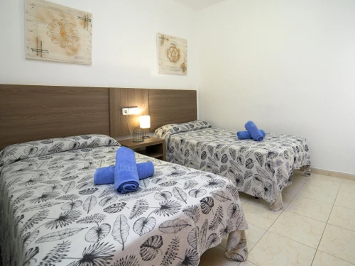 Apartment Calp, 2 bedrooms, 4 persons - photo_19387237245