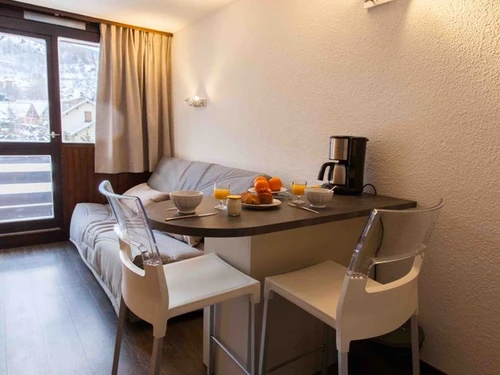 Studio Saint-Chaffrey, studio flat, 2 persons - photo_17723902865