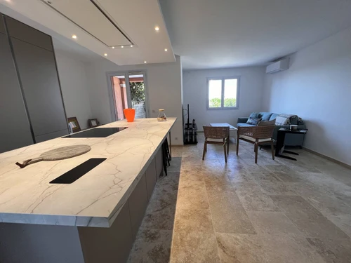 Villa La Croix-Valmer, 2 bedrooms, 6 persons - photo_19477744378