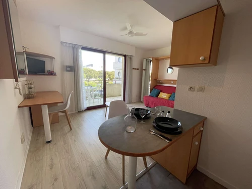 Apartment La Rochelle, studio flat, 2 persons - photo_19488796496