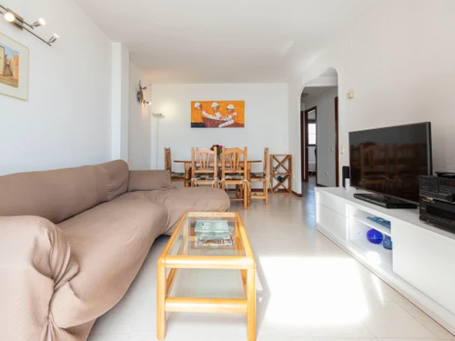 Apartment Torredembarra, 3 bedrooms, 6 persons - photo_14541609344