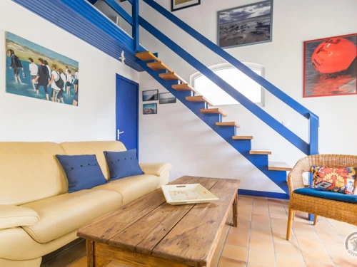 Gîte Saint-Germain-sur-Ay, 4 pièces, 6 personnes - photo_19549466573