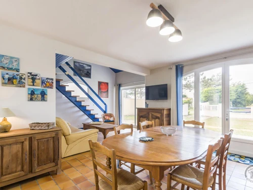 Gîte Saint-Germain-sur-Ay, 4 pièces, 6 personnes - photo_19549466573