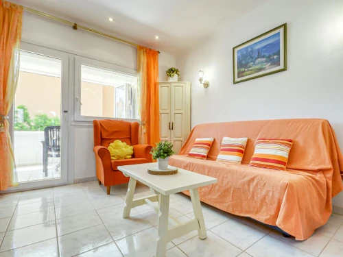 Apartment Roses, 2 bedrooms, 4 persons - photo_19569493131