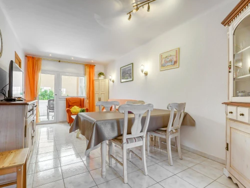 Apartment Roses, 2 bedrooms, 4 persons - photo_19569493131