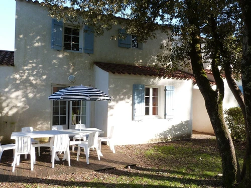 Villa Longeville-sur-Mer, 3 bedrooms, 6 persons - photo_17560630959