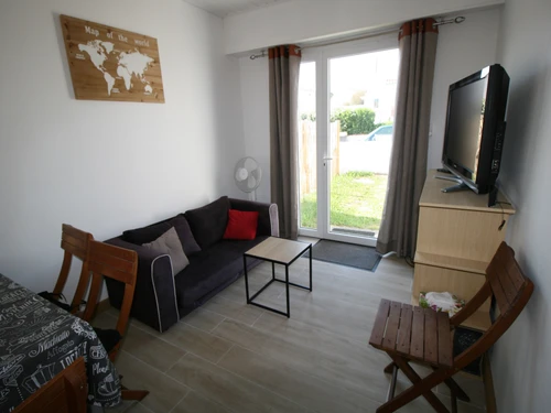 Villa La Tranche-sur-Mer, 2 bedrooms, 5 persons - photo_17465566987