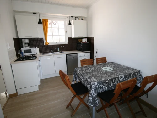 Villa La Tranche-sur-Mer, 2 bedrooms, 5 persons - photo_17465566987