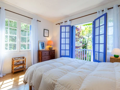 Villa Vaux-sur-Mer, 7 bedrooms, 12 persons - photo_15676644734