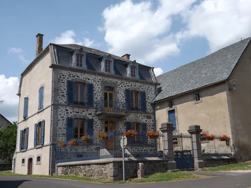 Gasthaus Neussargues en Pinatelle, 5 Schlafzimmer, 12 Personen - photo_19655129811