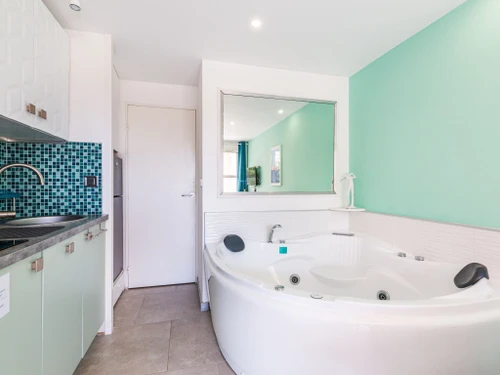 Apartment Saint-Raphaël, studio flat, 4 persons - photo_17477389659