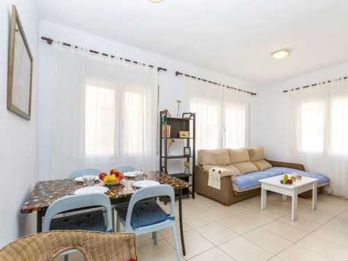 Ferienwohnung Lloret de Mar, 2 Schlafzimmer, 4 Personen - photo_19232706456