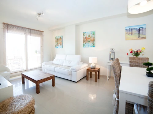 Ferienwohnung Calp, 2 Schlafzimmer, 4 Personen - photo_1443141397