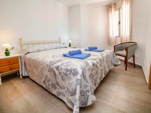 Ferienwohnung Calp, 2 Schlafzimmer, 4 Personen - photo_709792105