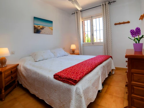 Ferienhaus Calp, 3 Schlafzimmer, 6 Personen - photo_14855388479