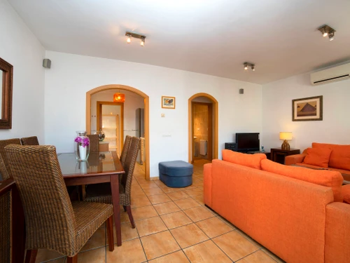 Ferienhaus Calp, 3 Schlafzimmer, 6 Personen - photo_15136172053