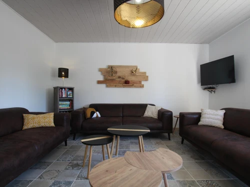 Gîte Saint-Brice-de-Landelles, 7 pièces, 15 personnes - photo_19835135803