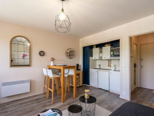 Apartment Les Mathes, studio flat, 2 persons - photo_19876574855