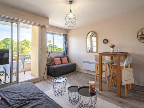 Apartment Les Mathes, studio flat, 2 persons - photo_19876574855