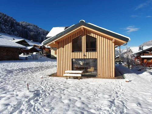 Chalet Morzine, 2 bedrooms, 4 persons - photo_18375066737