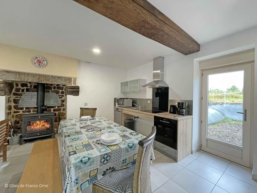 Gasthaus Saint-Fraimbault, 3 Schlafzimmer, 7 Personen - photo_14189020749