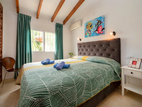Ferienhaus Calp, 3 Schlafzimmer, 6 Personen - photo_709764850