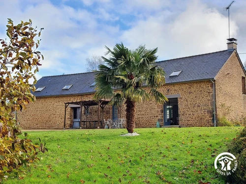 Gite Carelles, 6 bedrooms, 12 persons - photo_15084970717