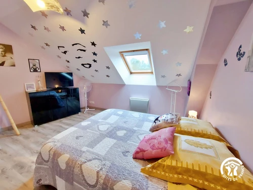 Gite Carelles, 6 bedrooms, 12 persons - photo_15084970717