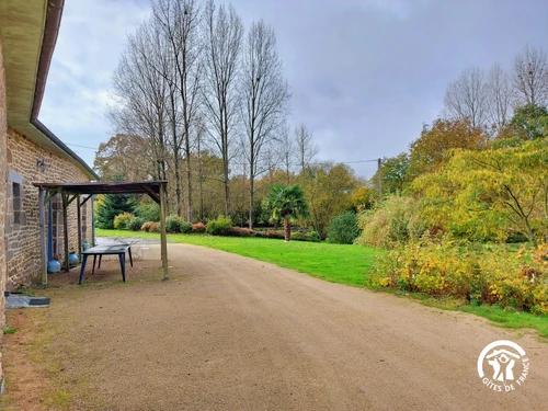 Gite Carelles, 6 bedrooms, 12 persons - photo_15084970717